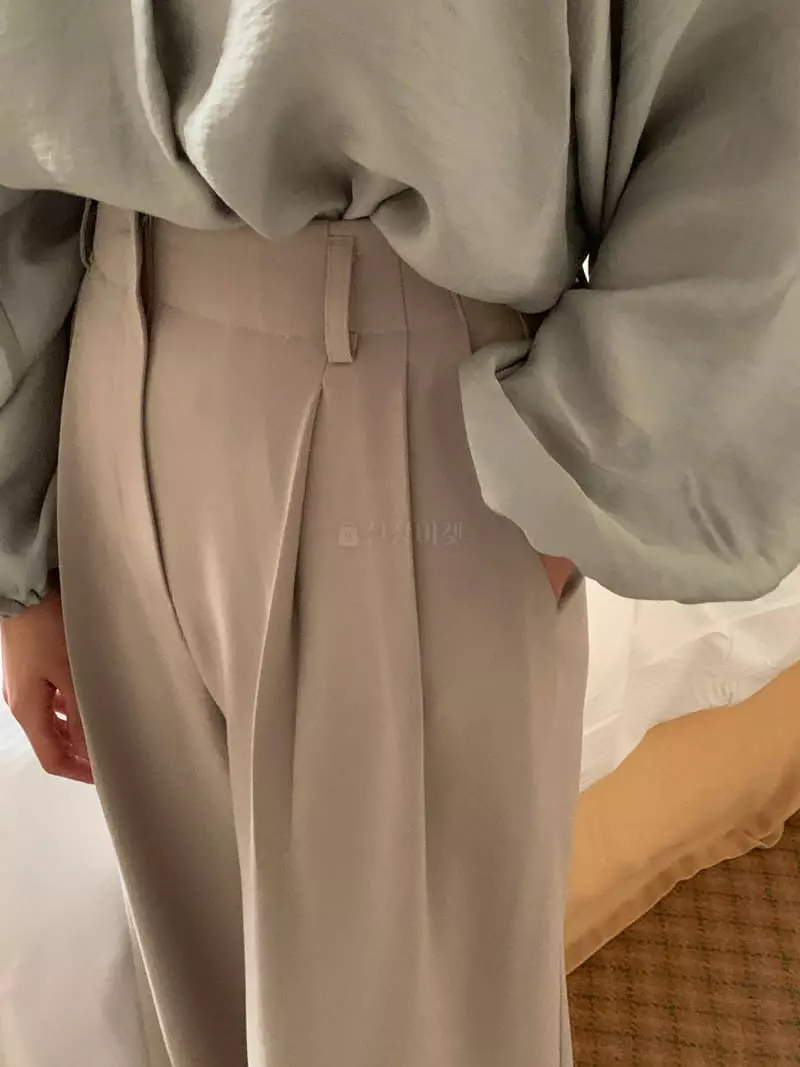 Renouveau - Korean Women Fashion - #womensfashion - Wide Pin Tuck Pants - 2