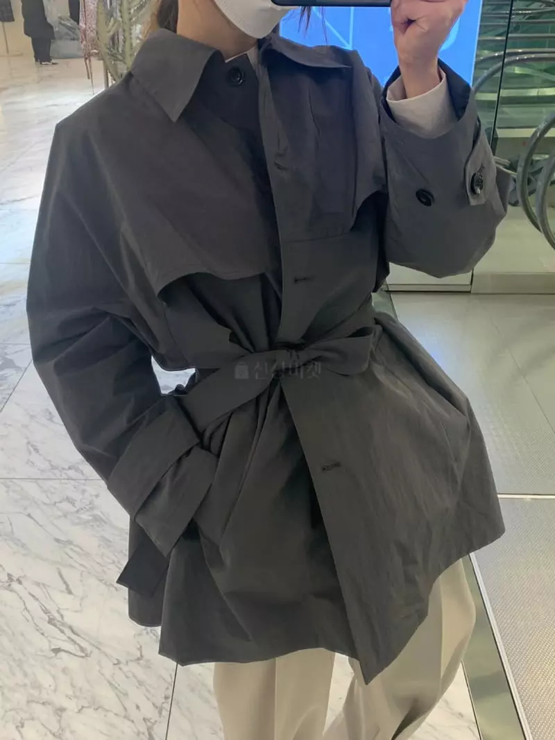 Roomk - Korean Women Fashion - #momslook - Half Trench Jacket - 3