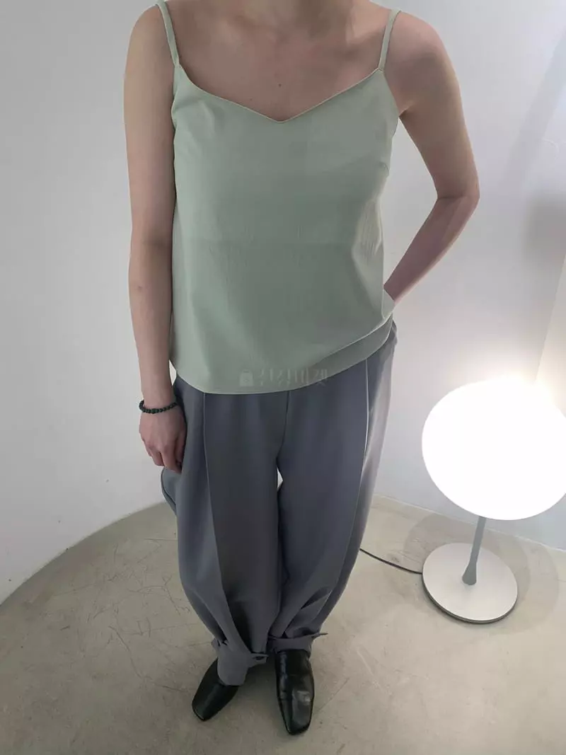 Roomk - Korean Women Fashion - #vintageinspired - Slip Sleeveless Tee - 3