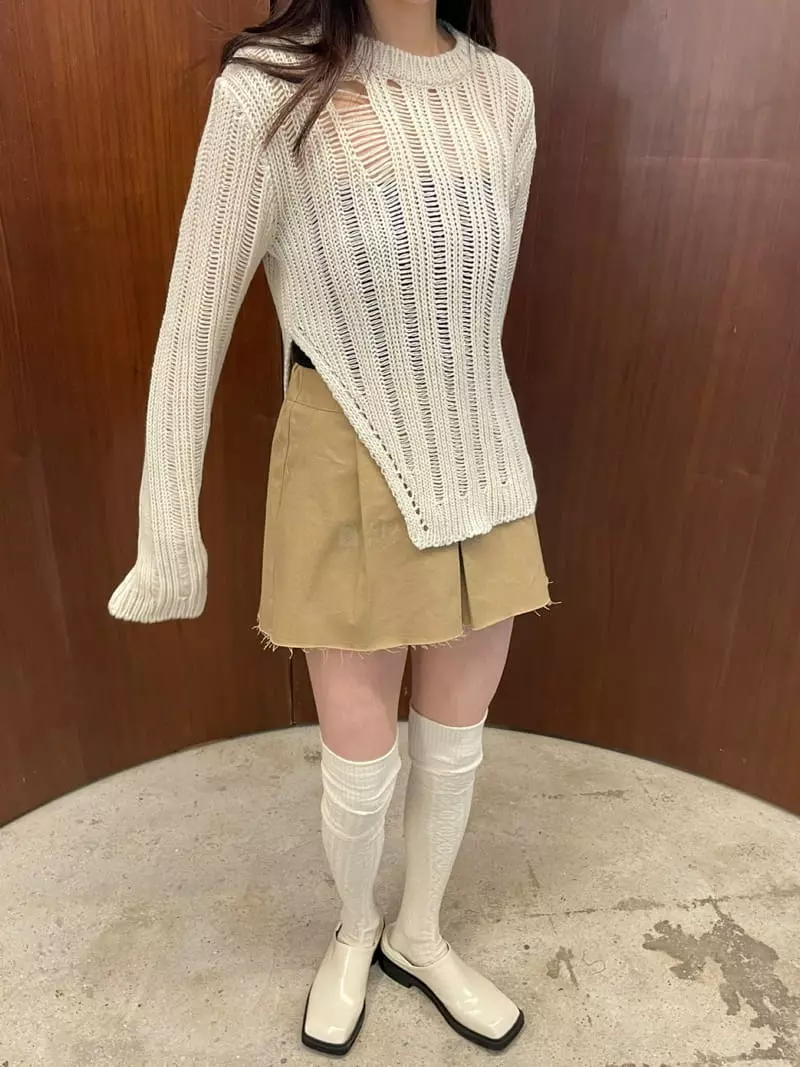 Rooof - Korean Women Fashion - #momslook - Open Knit Tee - 2