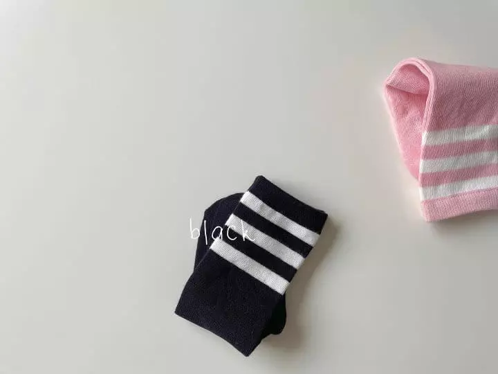 Teamand - Korean Children Fashion - #prettylittlegirls - Three Knee Socks [set of 7] - 6