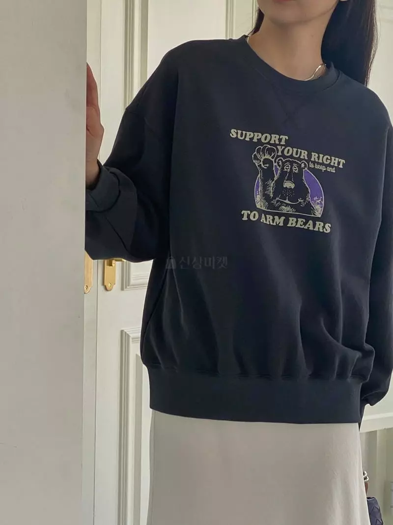 Vineyard - Korean Women Fashion - #momslook - Bear Sweatshirt - 3