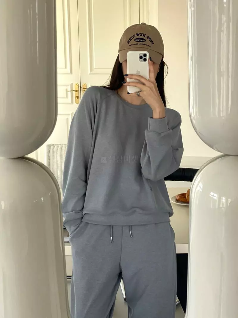 Vineyard - Korean Women Fashion - #momslook - Frank Sweatshirt