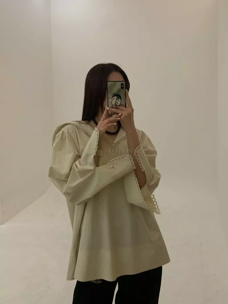 140 Avenue - Korean Women Fashion - #womensfashion - Sera Lace Blouse - 4