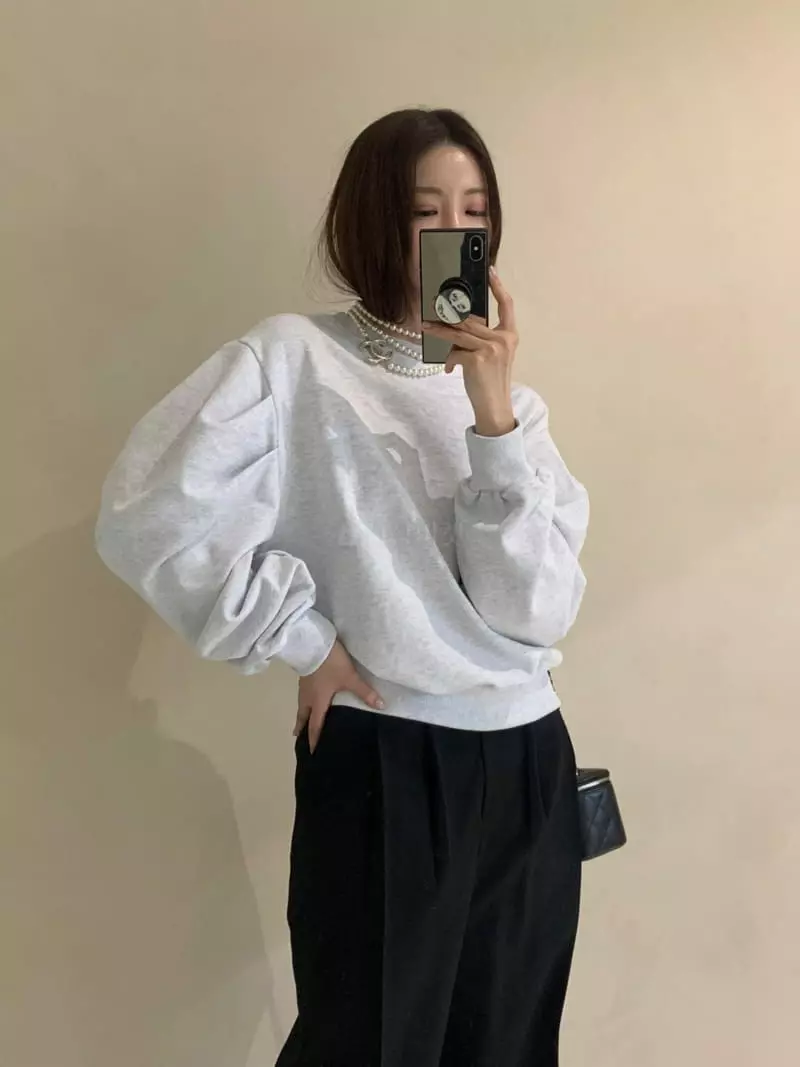 140 Avenue - Korean Women Fashion - #momslook - Puff Wrinkle Sweatshirt - 2