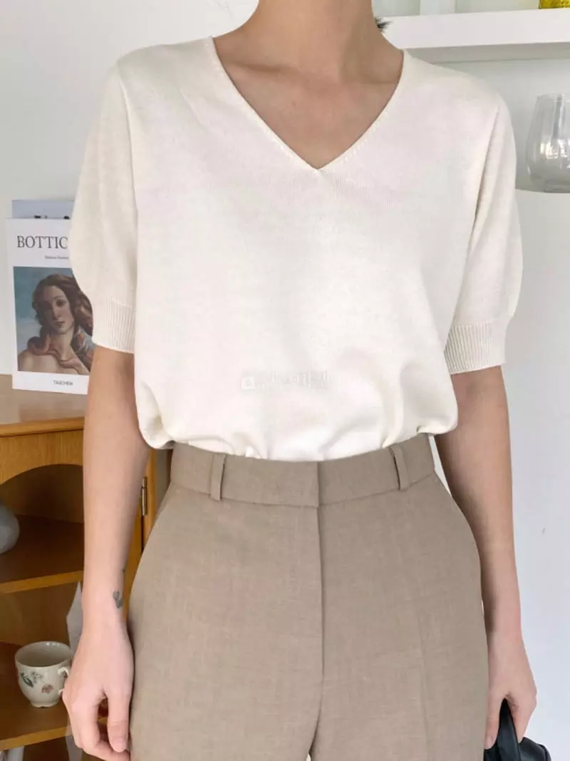 3.Another - Korean Women Fashion - #womensfashion - V-Holga Knit Tee - 4