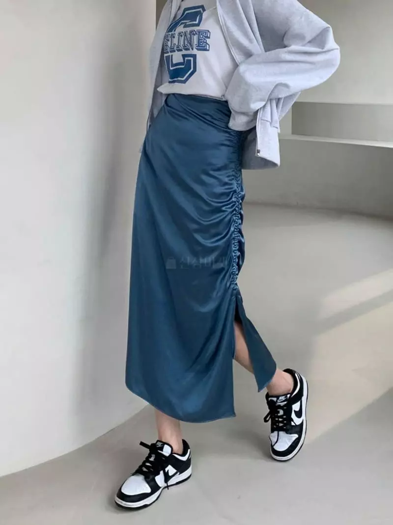 3Rooms - Korean Women Fashion - #womensfashion - Sharing Silky Skirt