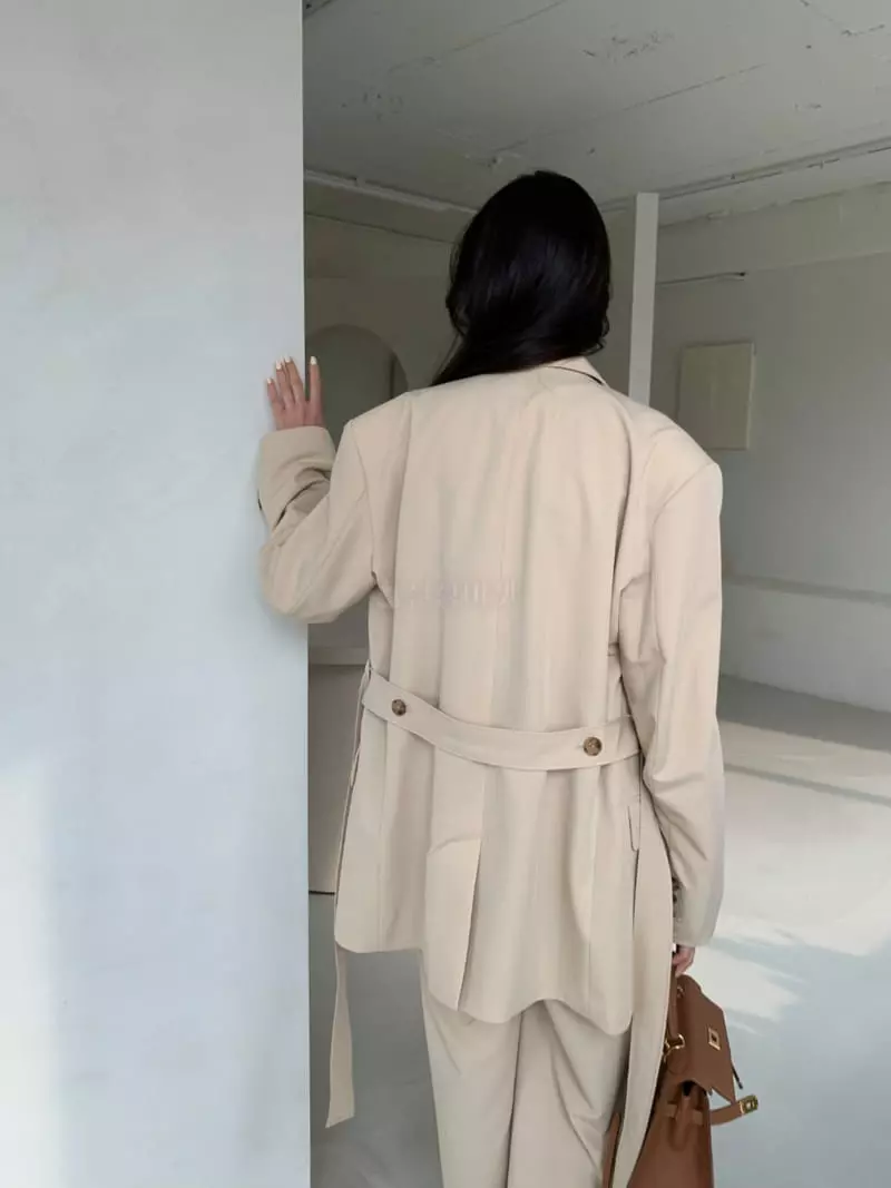3Rooms - Korean Women Fashion - #womensfashion - Arc Double Jacket - 2