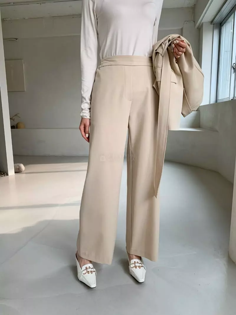 3Rooms - Korean Women Fashion - #womensfashion - Arc Banding Pants - 2