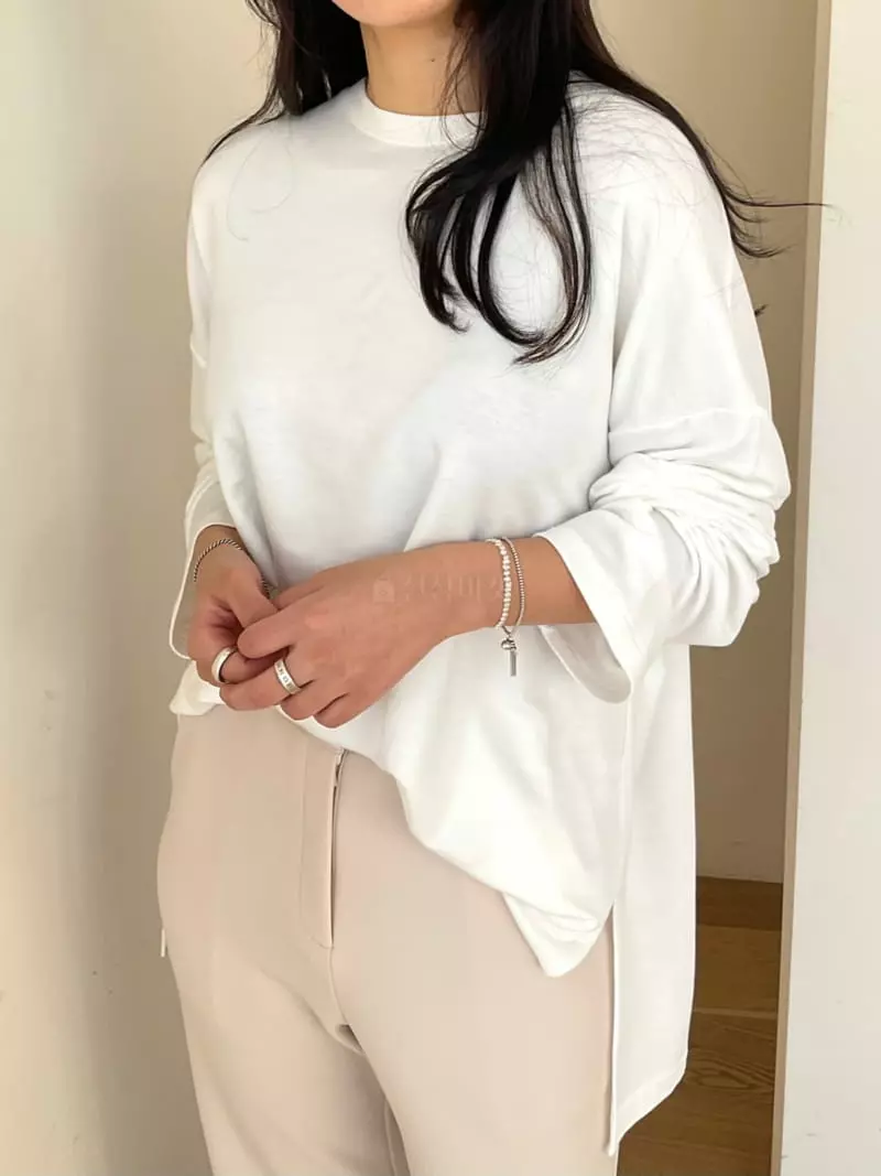 A Point - Korean Women Fashion - #momslook - Loose Tee - 2