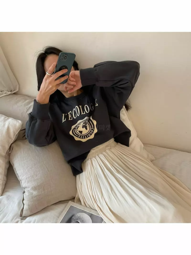 A Point - Korean Women Fashion - #romanticstyle - Earth Sweatshirt - 3