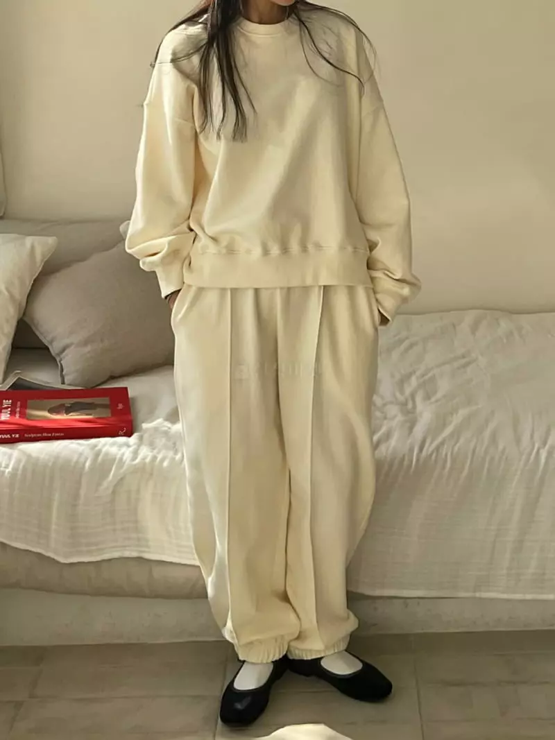 A Point - Korean Women Fashion - #momslook - Point Pants - 4