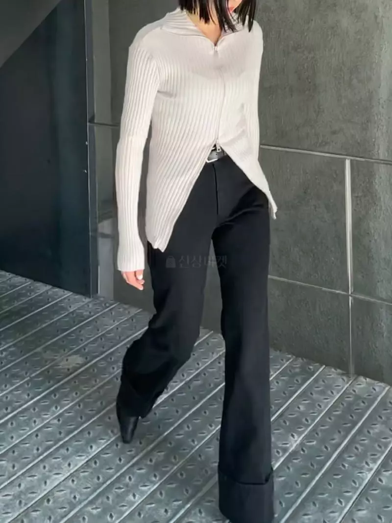 Acme - Korean Women Fashion - #momslook - Two Way Knit Tee