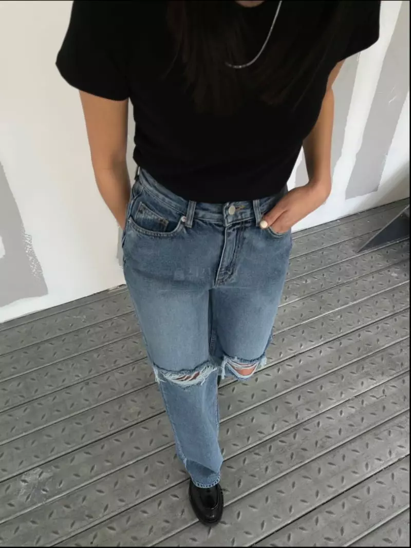 Acme - Korean Women Fashion - #thatsdarling - Crop Tee