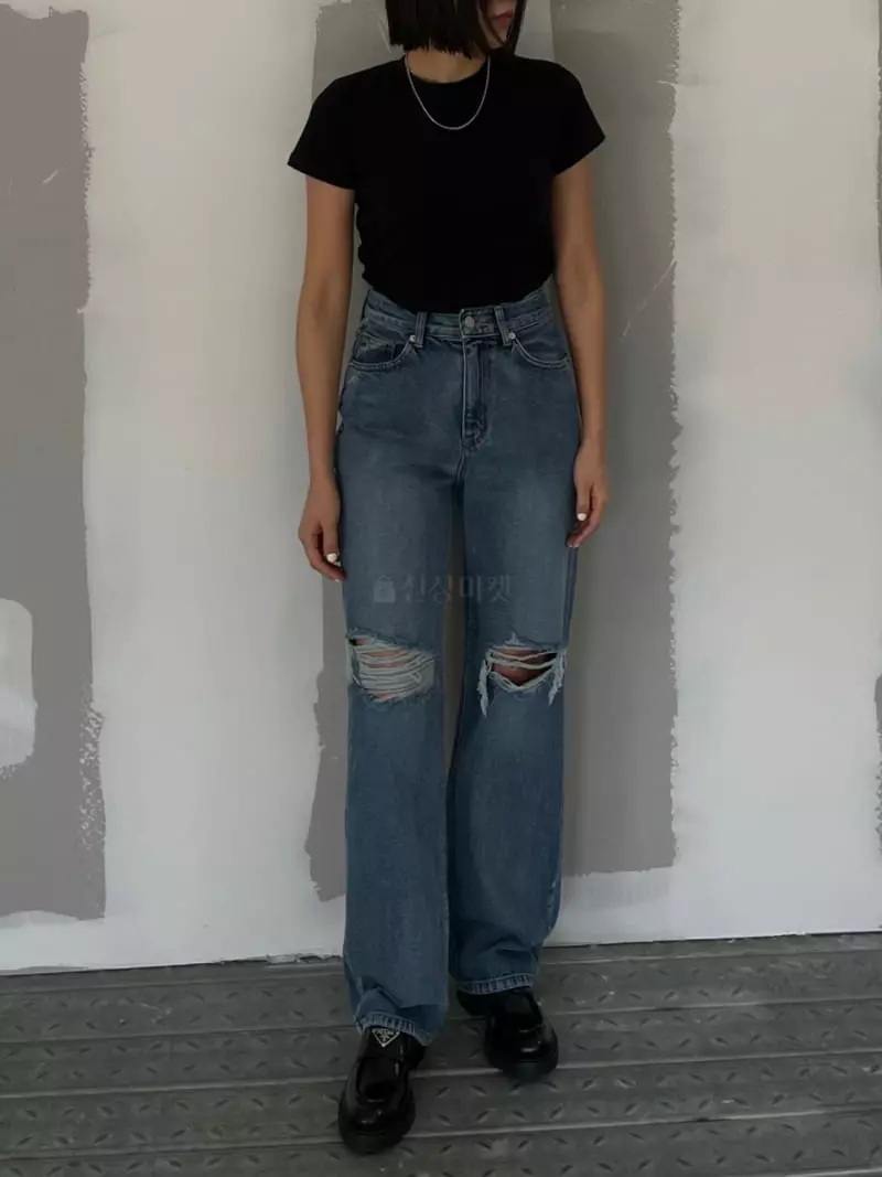 Acme - Korean Women Fashion - #thelittlethings - Crop Tee - 2
