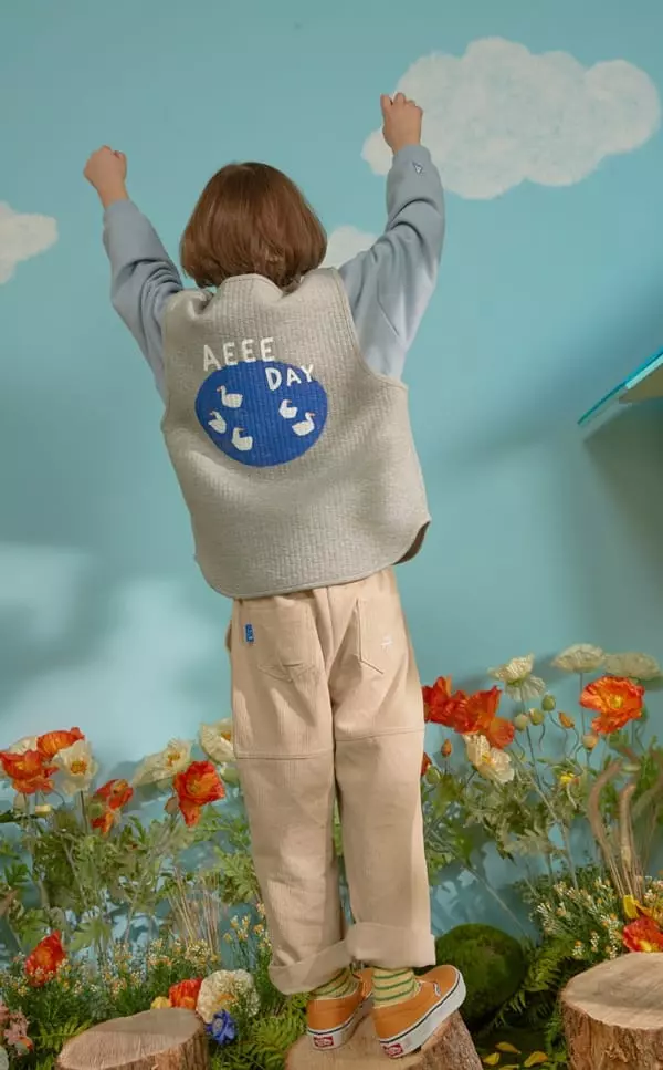 Aeeeday - Korean Children Fashion - #childofig - Duck Vest - 7
