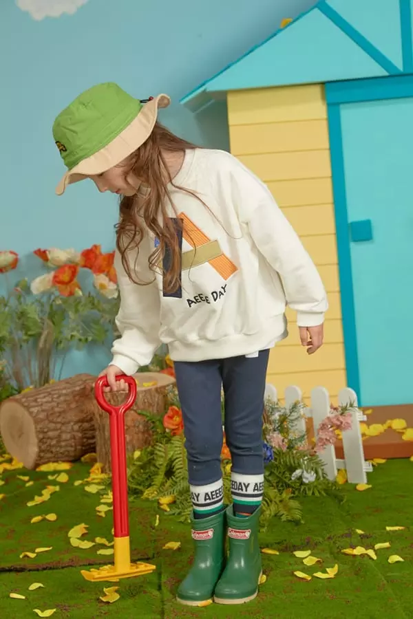 Aeeeday - Korean Children Fashion - #designkidswear - A Sweatshirt - 2