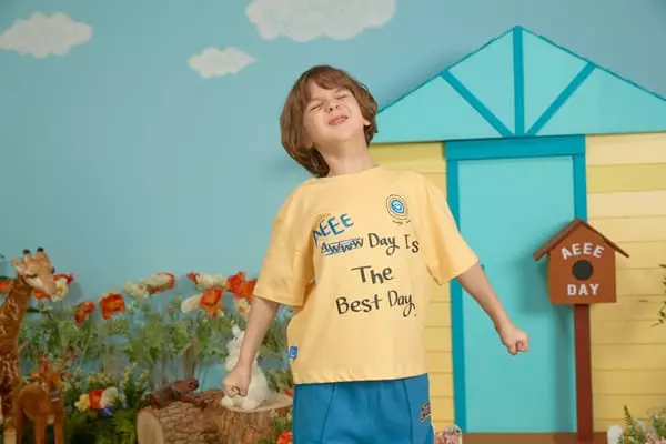 Aeeeday - Korean Children Fashion - #kidsshorts - Smile Lettering Tee - 3