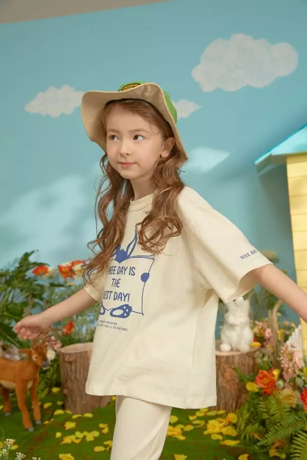Aeeeday - Korean Children Fashion - #magicofchildhood - Rabbit Pigment Tee - 6