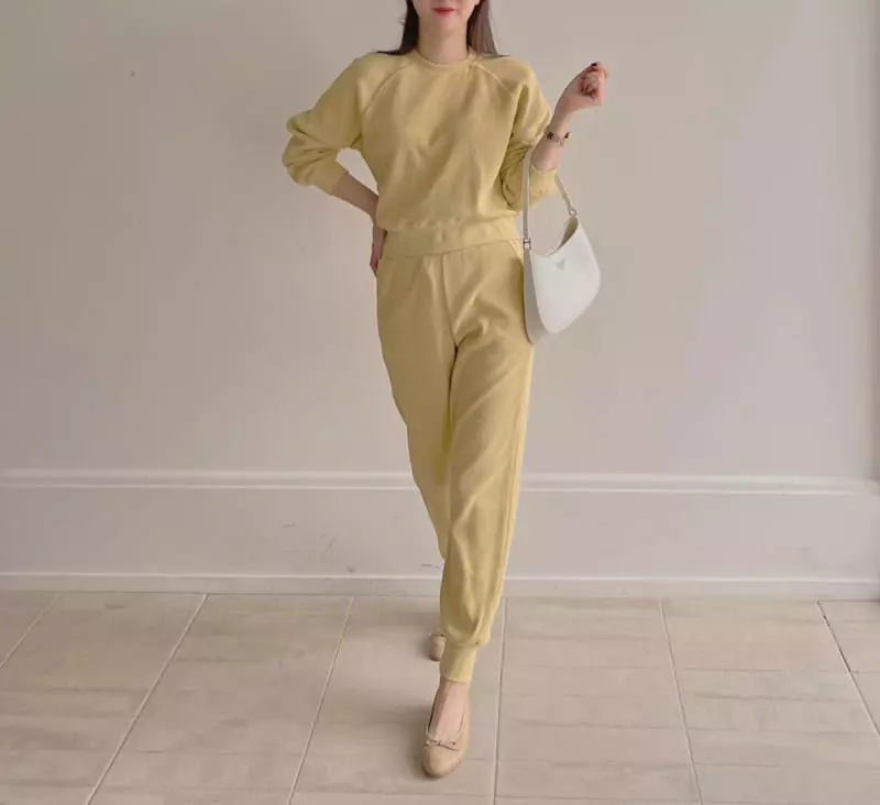 Afterglow - Korean Women Fashion - #momslook - Croffle Jogger Pants - 2