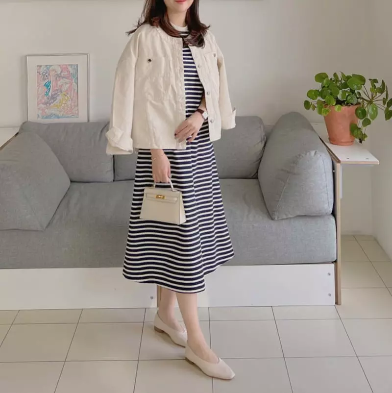 Afterglow - Korean Women Fashion - #momslook - Cis Denim Jacket - 5