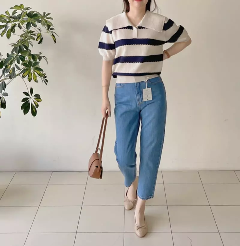 Afterglow - Korean Women Fashion - #momslook - Big Collar Knit Tee