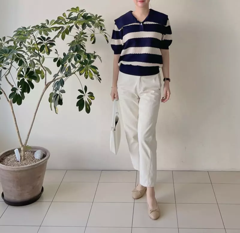 Afterglow - Korean Women Fashion - #momslook - Big Collar Knit Tee - 5