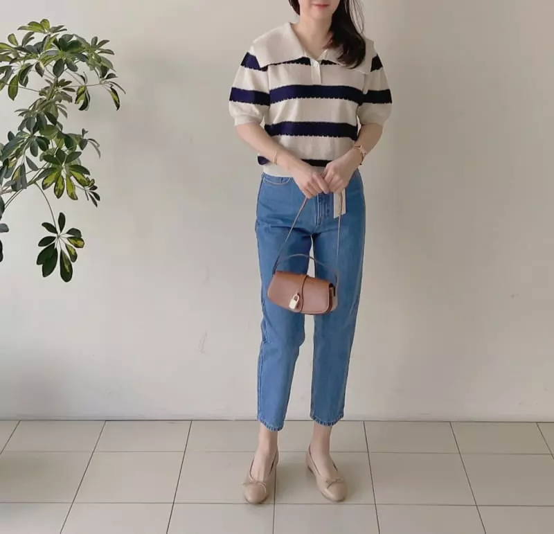 Afterglow - Korean Women Fashion - #restrostyle - Big Collar Knit Tee - 12