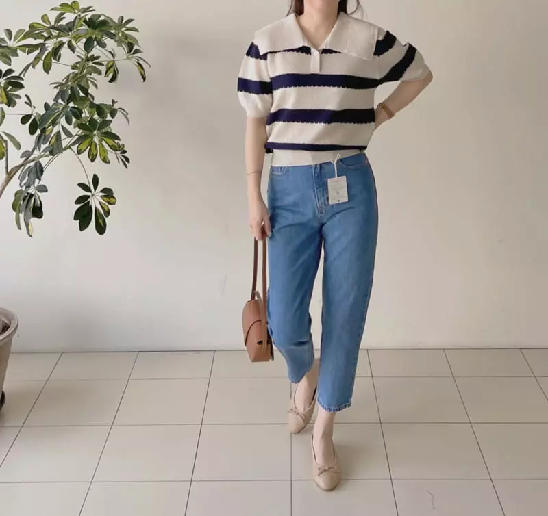 Afterglow - Korean Women Fashion - #vintageinspired - Big Collar Knit Tee - 9