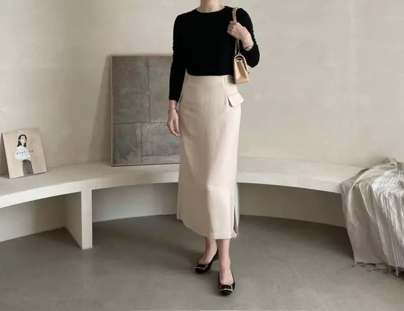 Afterglow - Korean Women Fashion - #vintageinspired - Maje Round Tee - 2