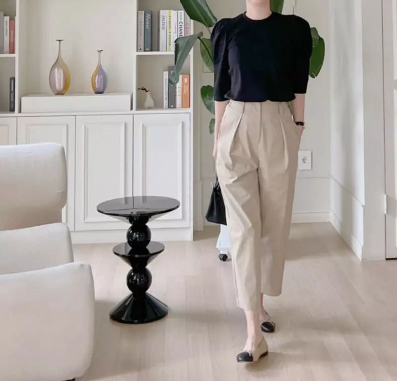 Afterglow - Korean Women Fashion - #womensfashion - Puff Round Tee - 6