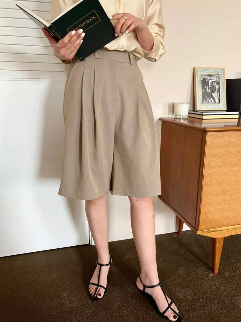 Almond Pepe - Korean Women Fashion - #momslook - Pro N Half Pants - 2
