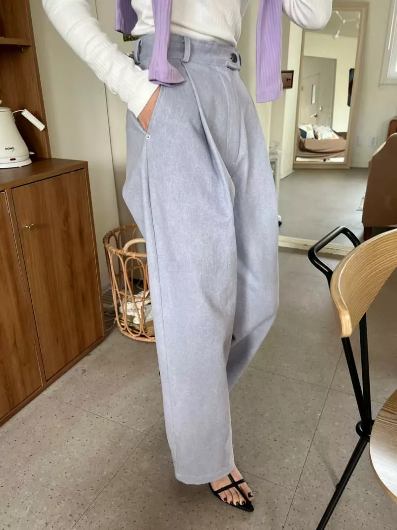Almond Pepe - Korean Women Fashion - #momslook - Pig Wide Pants - 2