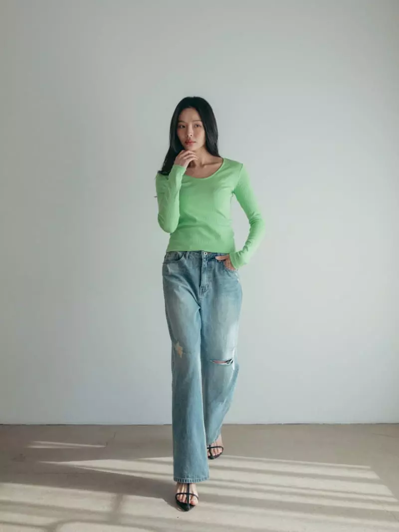 Almond Pepe - Korean Women Fashion - #momslook - Hold Damage Jeans - 2