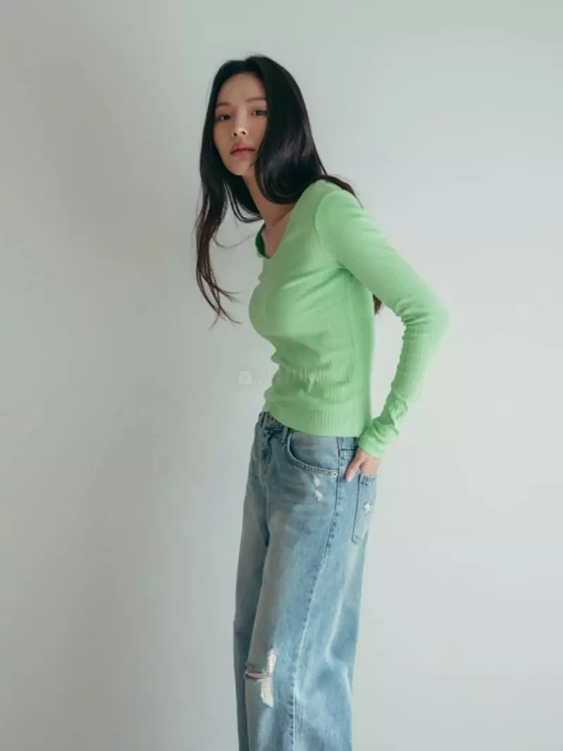 Almond Pepe - Korean Women Fashion - #momslook - Sally Rib Tee - 2