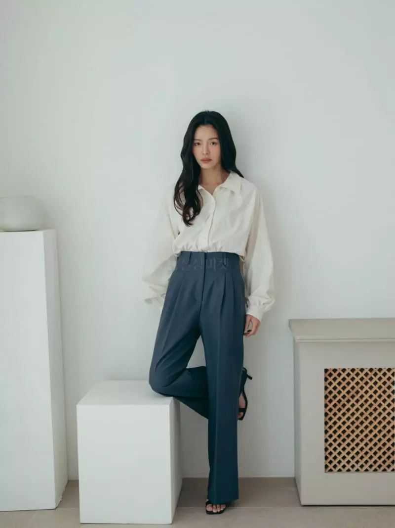Almond Pepe - Korean Women Fashion - #womensfashion - Powder Stitch Blouse - 4