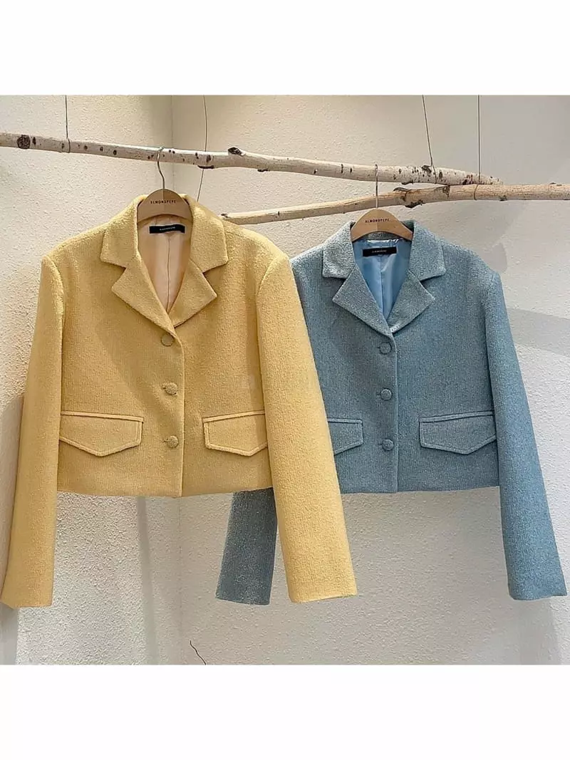 Almond Pepe - Korean Women Fashion - #womensfashion - Or Jacket