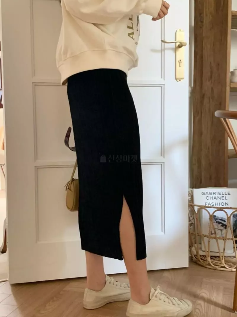 And Floyd - Korean Women Fashion - #momslook - Pleats Skirt - 2