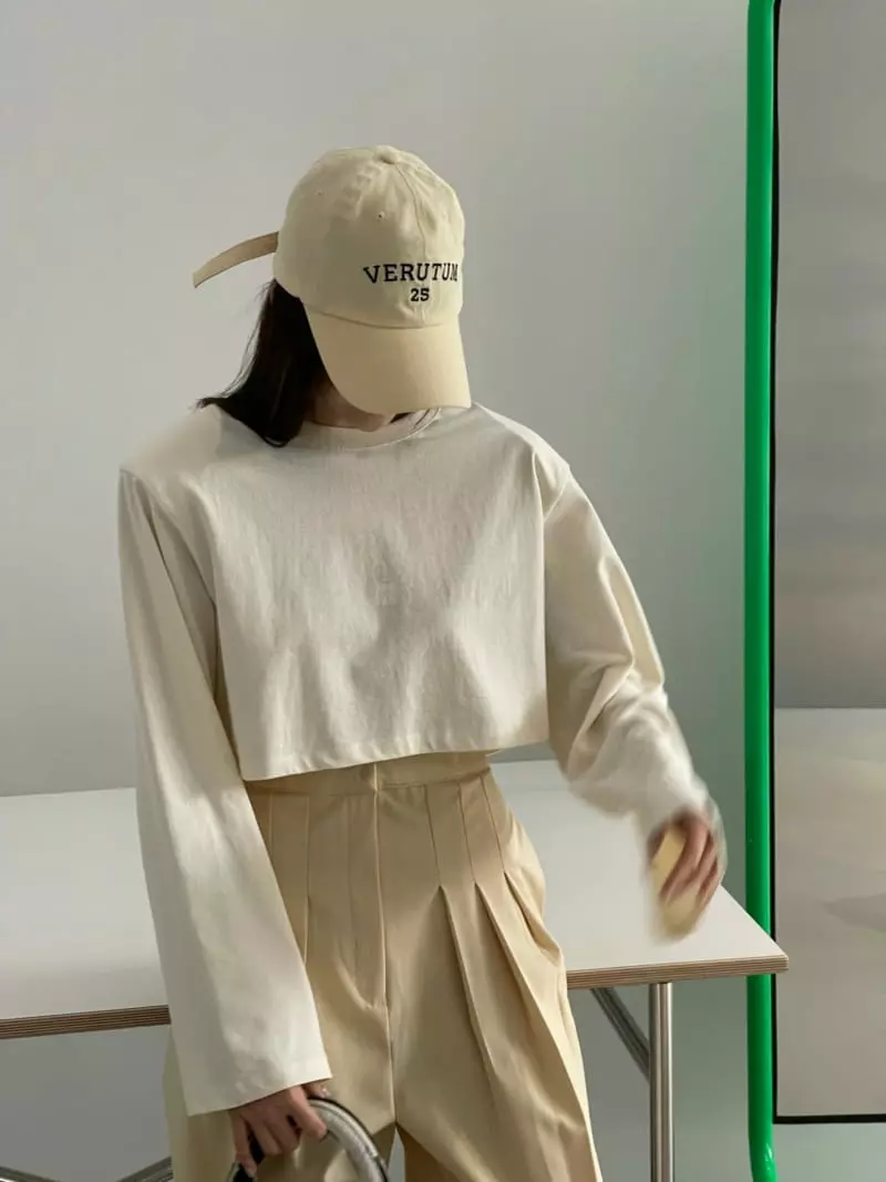 Another Avenue - Korean Women Fashion - #momslook - Crop Tee - 2