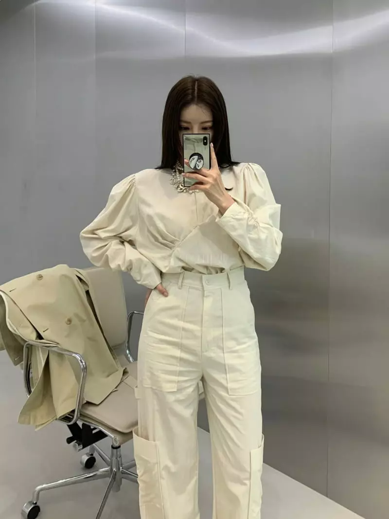 Another Avenue - Korean Women Fashion - #romanticstyle - RN Pocket Pants - 3