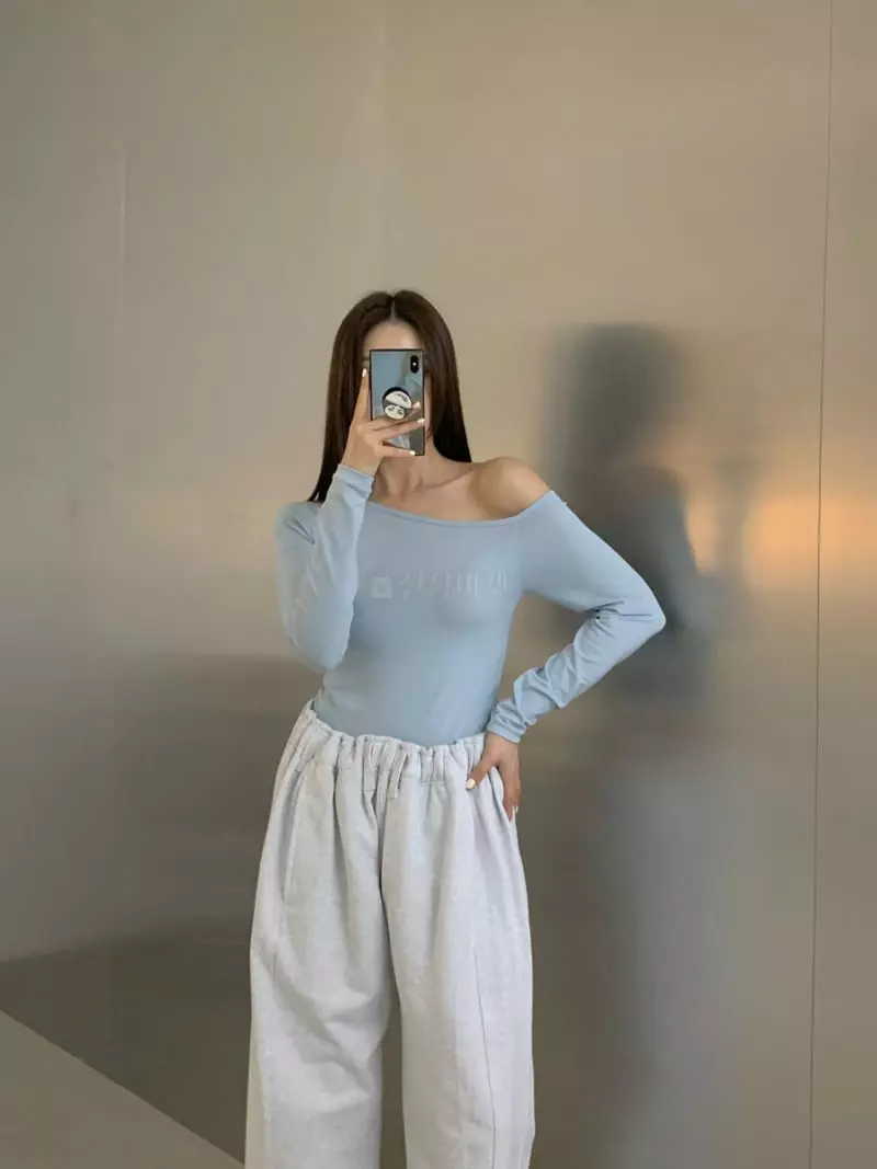 Another Avenue - Korean Women Fashion - #romanticstyle - Unbalance Tee