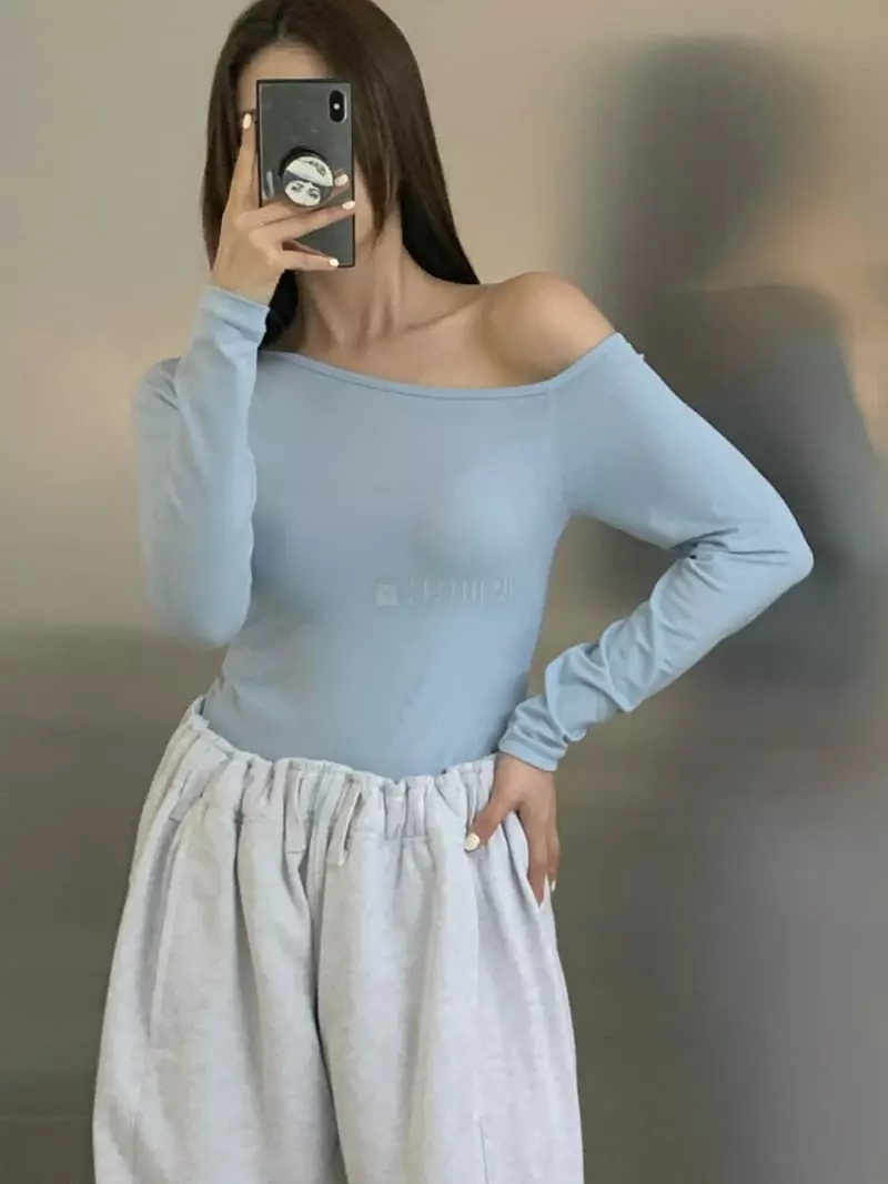 Another Avenue - Korean Women Fashion - #shopsmall - Unbalance Tee - 2