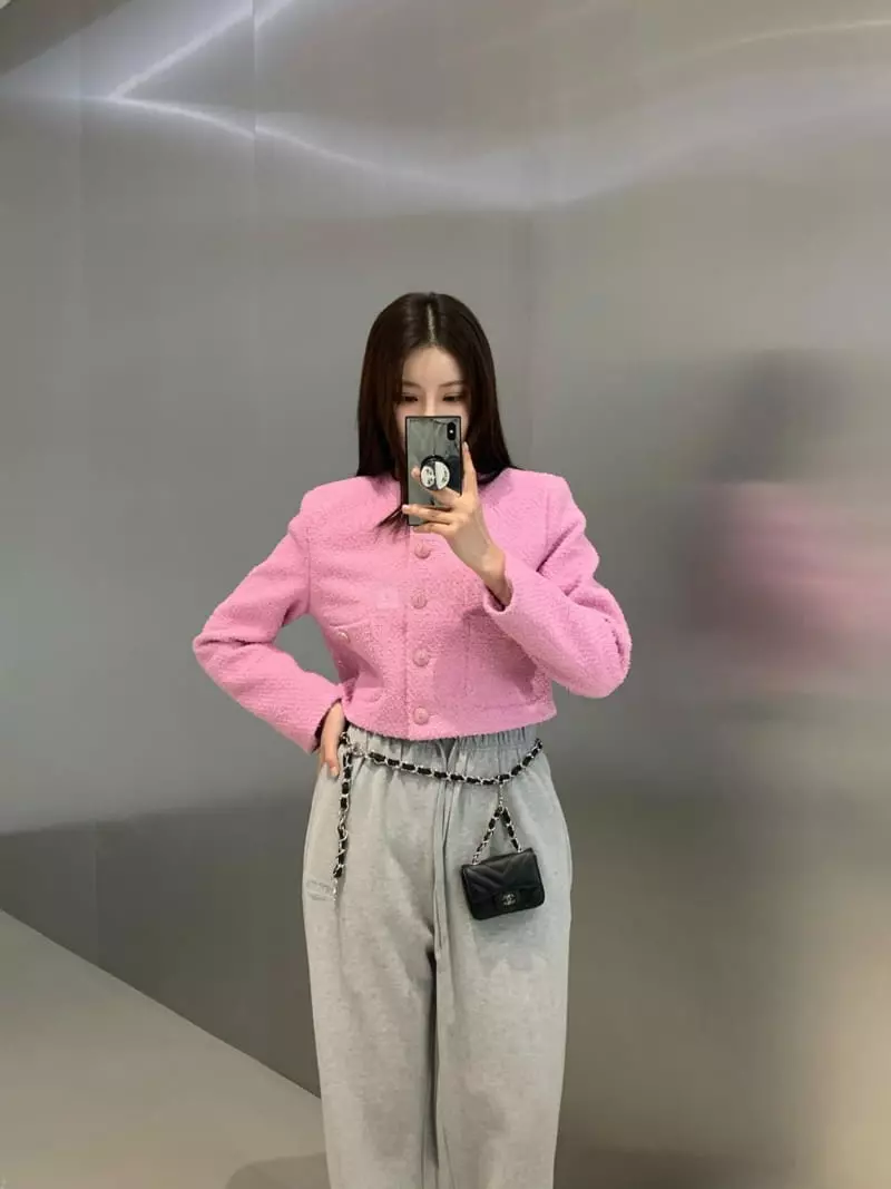 Another Avenue - Korean Women Fashion - #momslook - Shasha Packet - 4