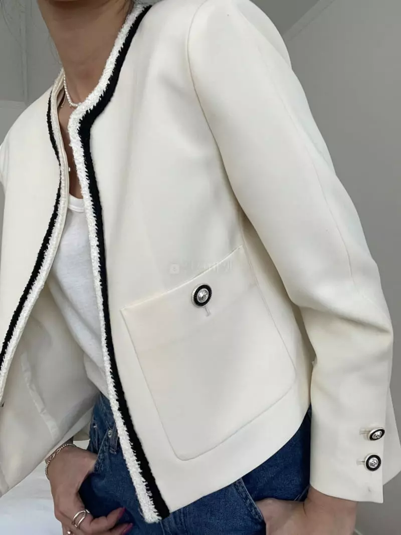 Artisover - Korean Women Fashion - #restrostyle - Normal Round Jacket