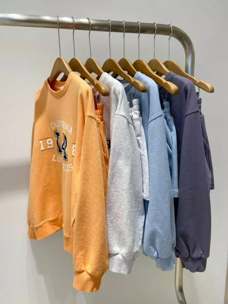Artisover - Korean Women Fashion - #momslook - LA Sweatshirt Top Bottom Set - 4