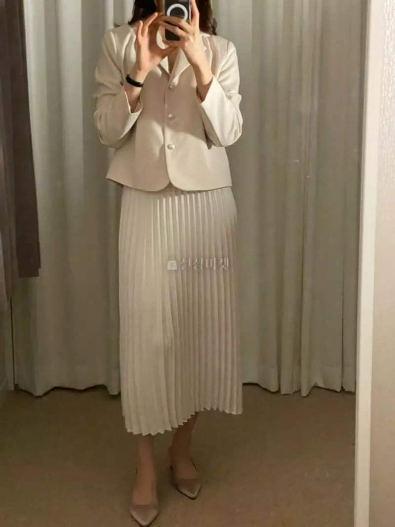 Atthismoment - Korean Women Fashion - #momslook - Wrinkle Skirt - 3