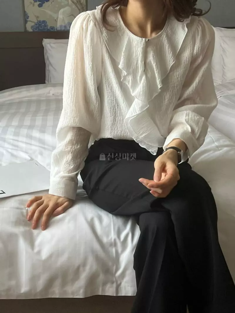 Atthismoment - Korean Women Fashion - #momslook - Frill Blouse - 2