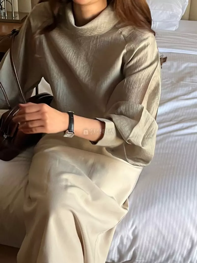 Atthismoment - Korean Women Fashion - #restrostyle - High Neck Blouse