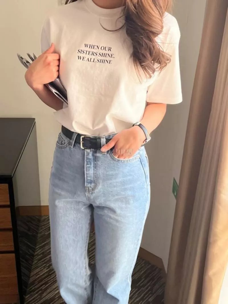 Atthismoment - Korean Women Fashion - #shopsmall - Lettering Tee