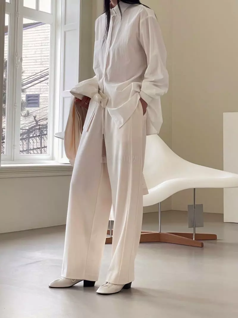 Avecnous - Korean Women Fashion - #momslook - Solid Band Pants - 2